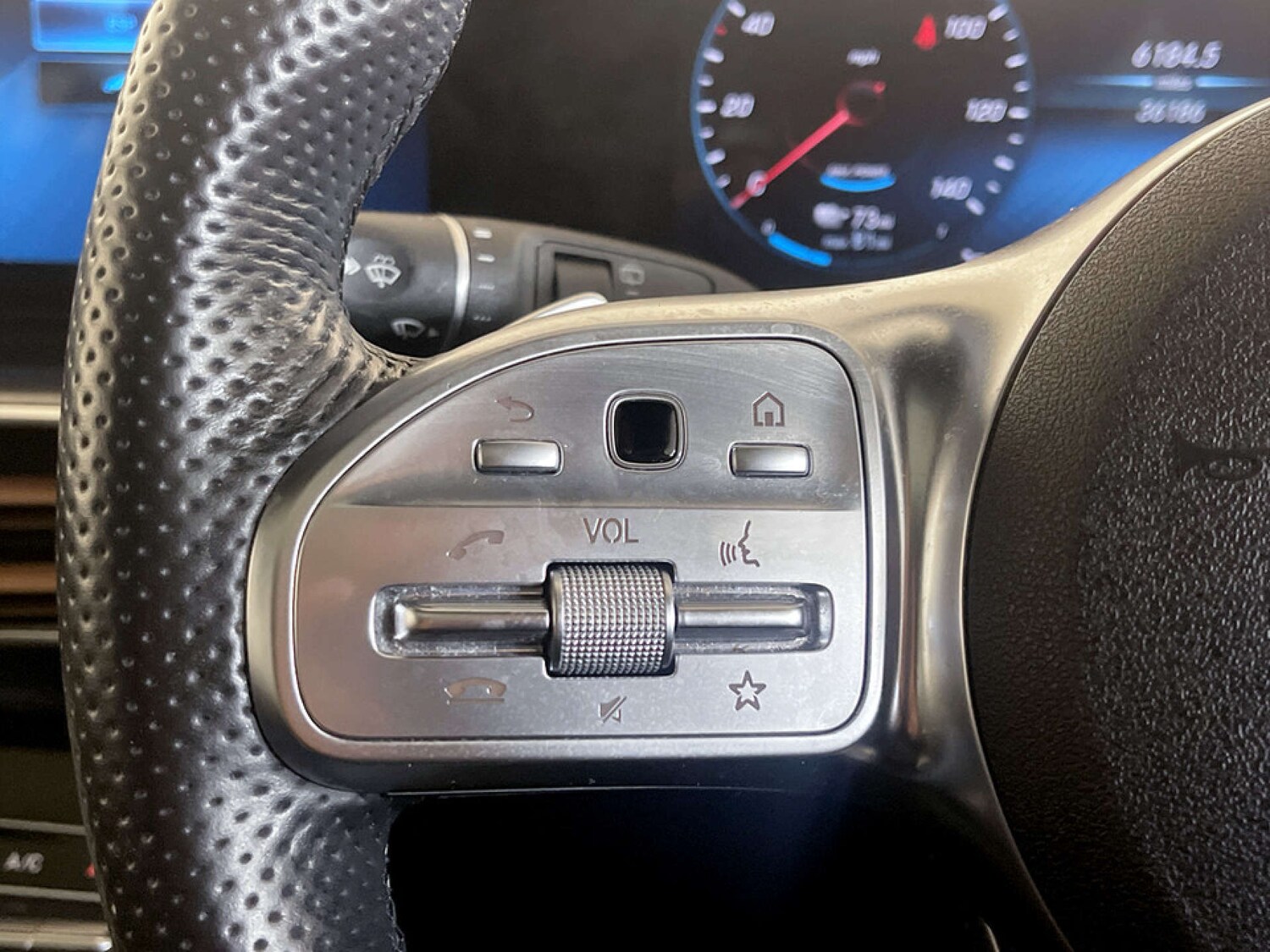 Used Mercedes-Benz EQC 2021 for sale - 77523407: Photo 17