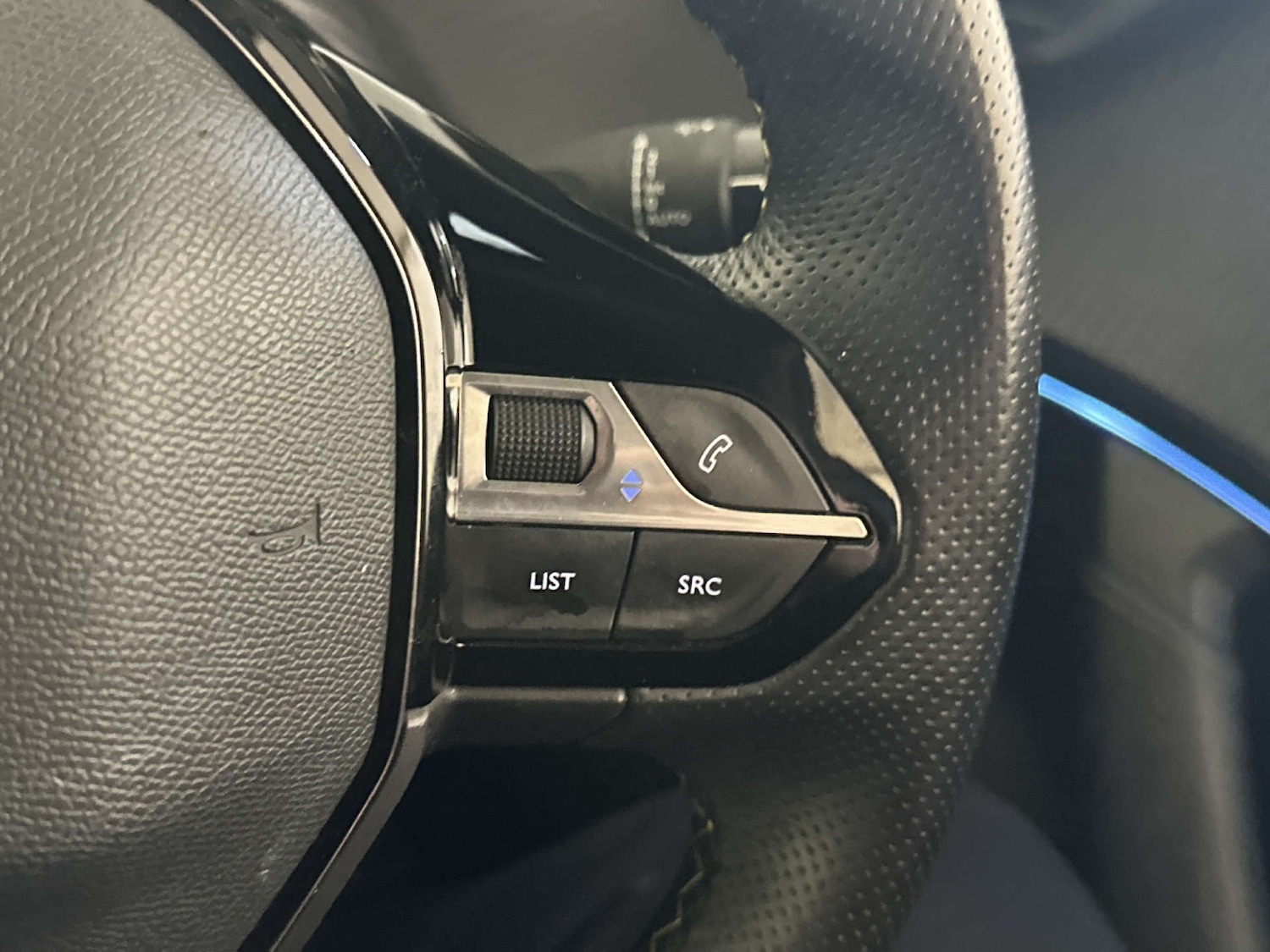 Used Peugeot 2008 2023 for sale - 77836305: Photo 20