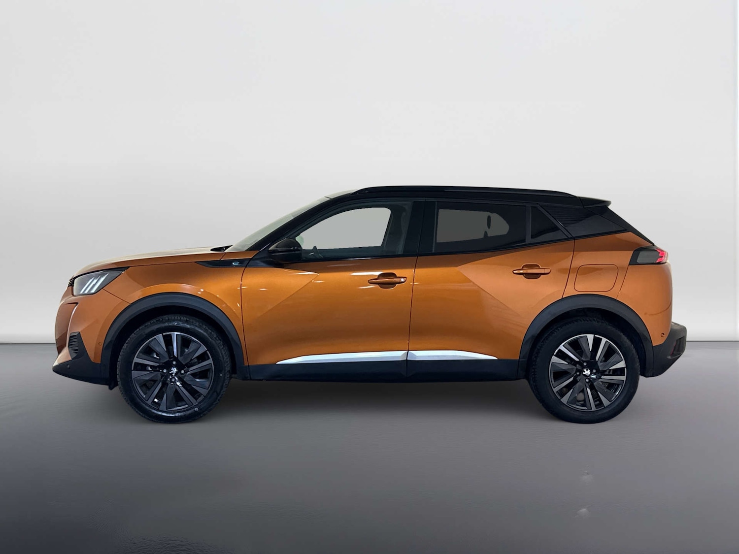 Used Peugeot 2008 2023 for sale - 77836305: Photo 7