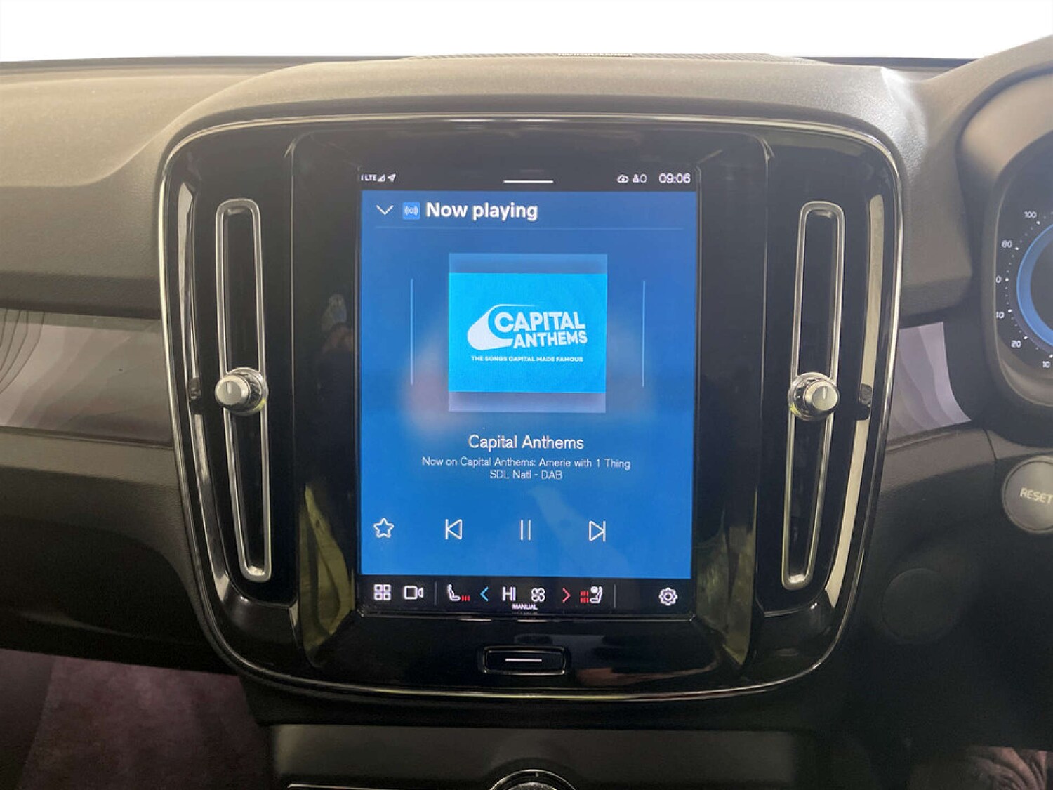 Used Volvo C40 2022 for sale - 77353596: Photo 21