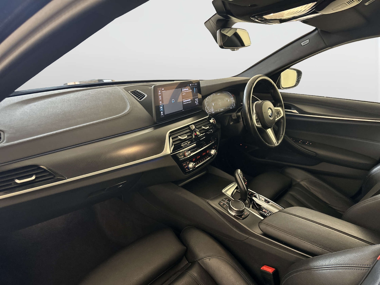 Used BMW 5 Series 2022 for sale - 77989945: Photo 12