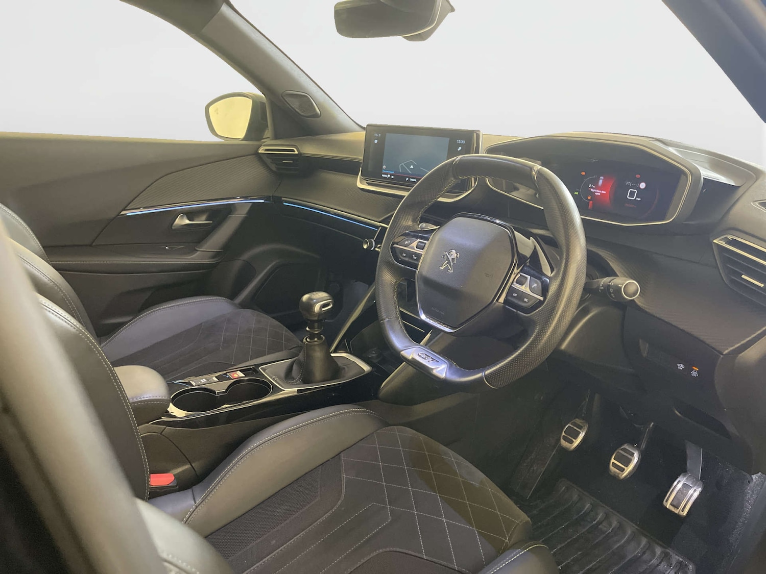 Used Peugeot 2008 2021 for sale - 77934064: Photo 15