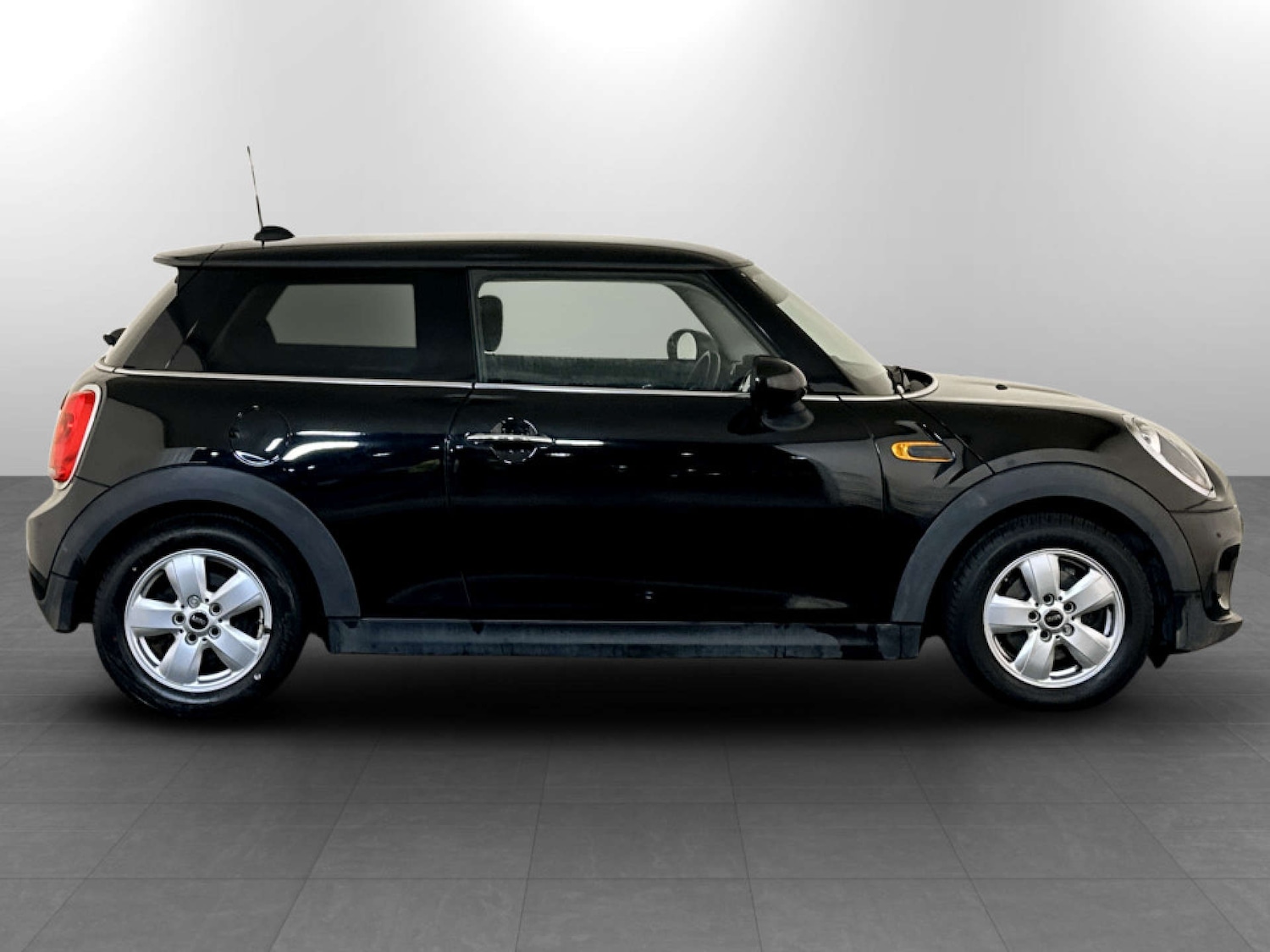 Used MINI Hatch 2017 for sale - 77328582: Photo 11