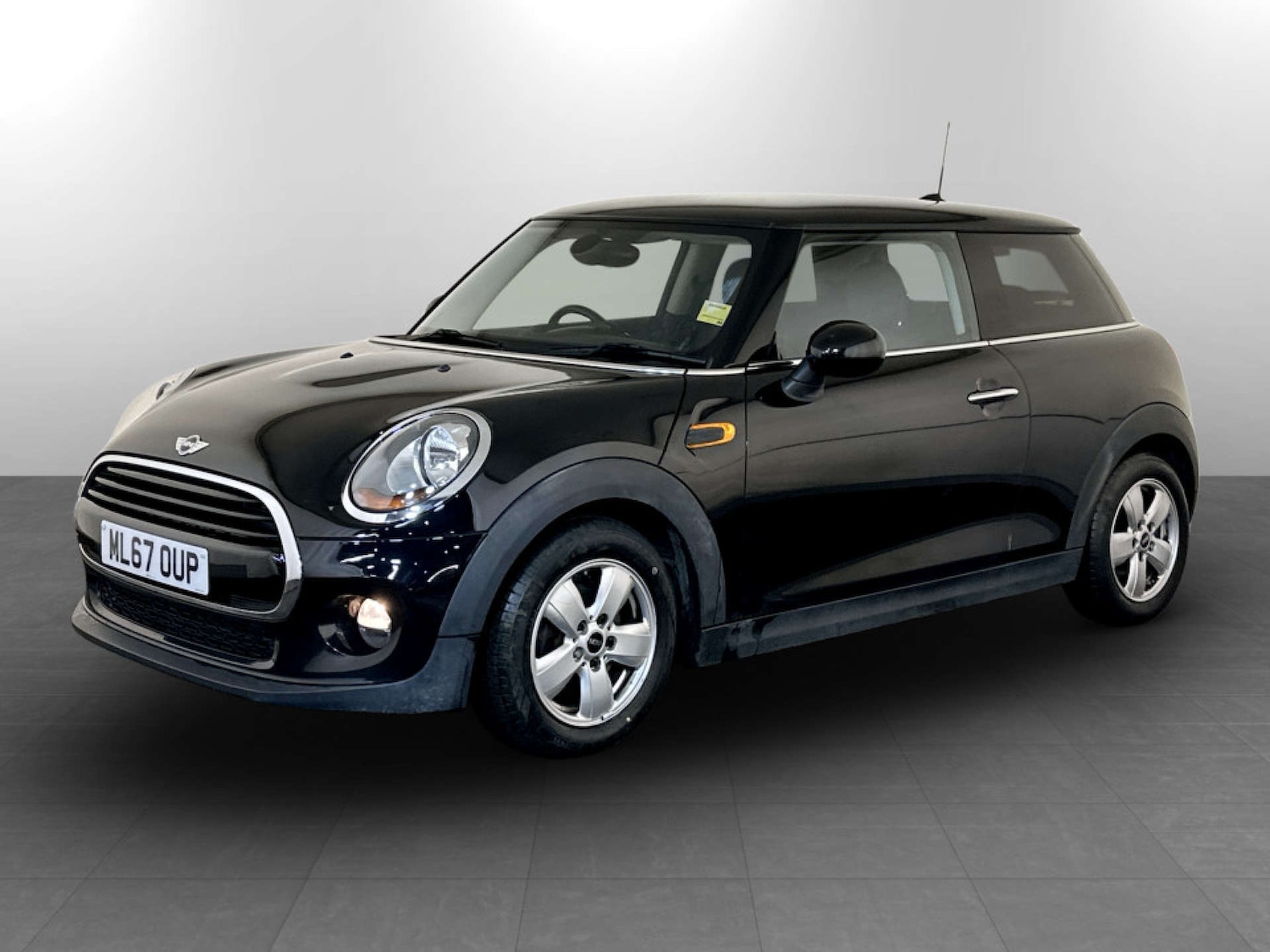 Used MINI Hatch 2017 for sale - 77328582: Photo 6