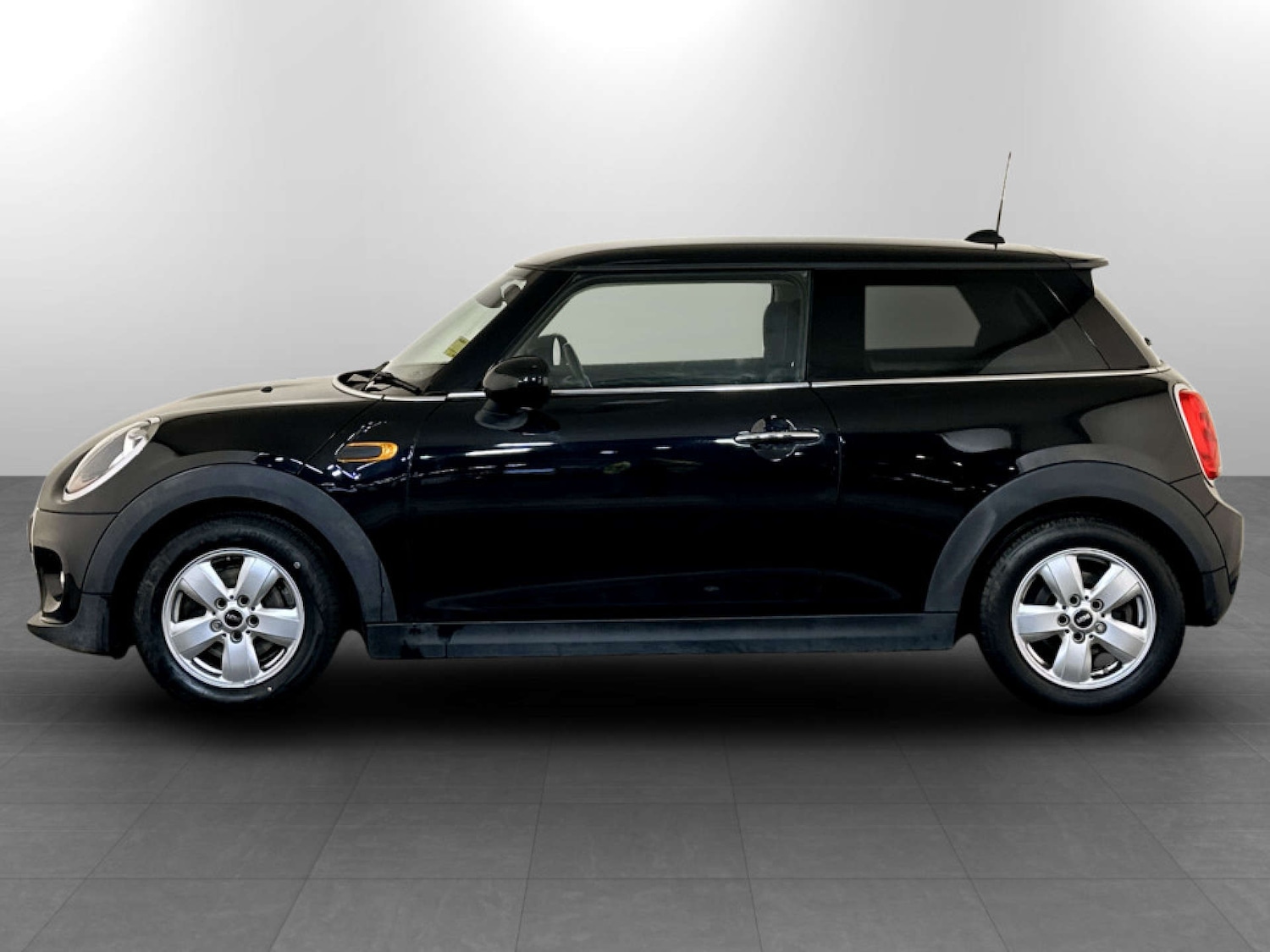 Used MINI Hatch 2017 for sale - 77328582: Photo 7