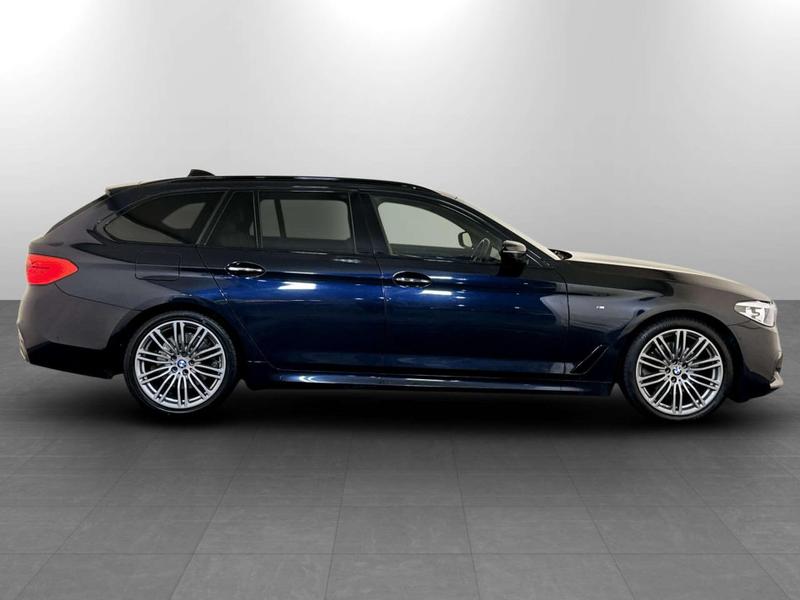 Used BMW 5 Series 2018 for sale - 77157292: Photo 11