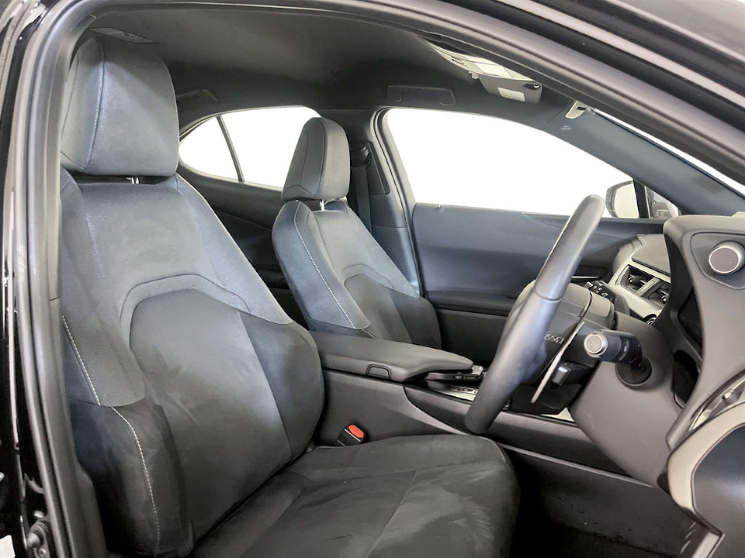 Used Lexus UX 2023 for sale - 77745618: Photo 13