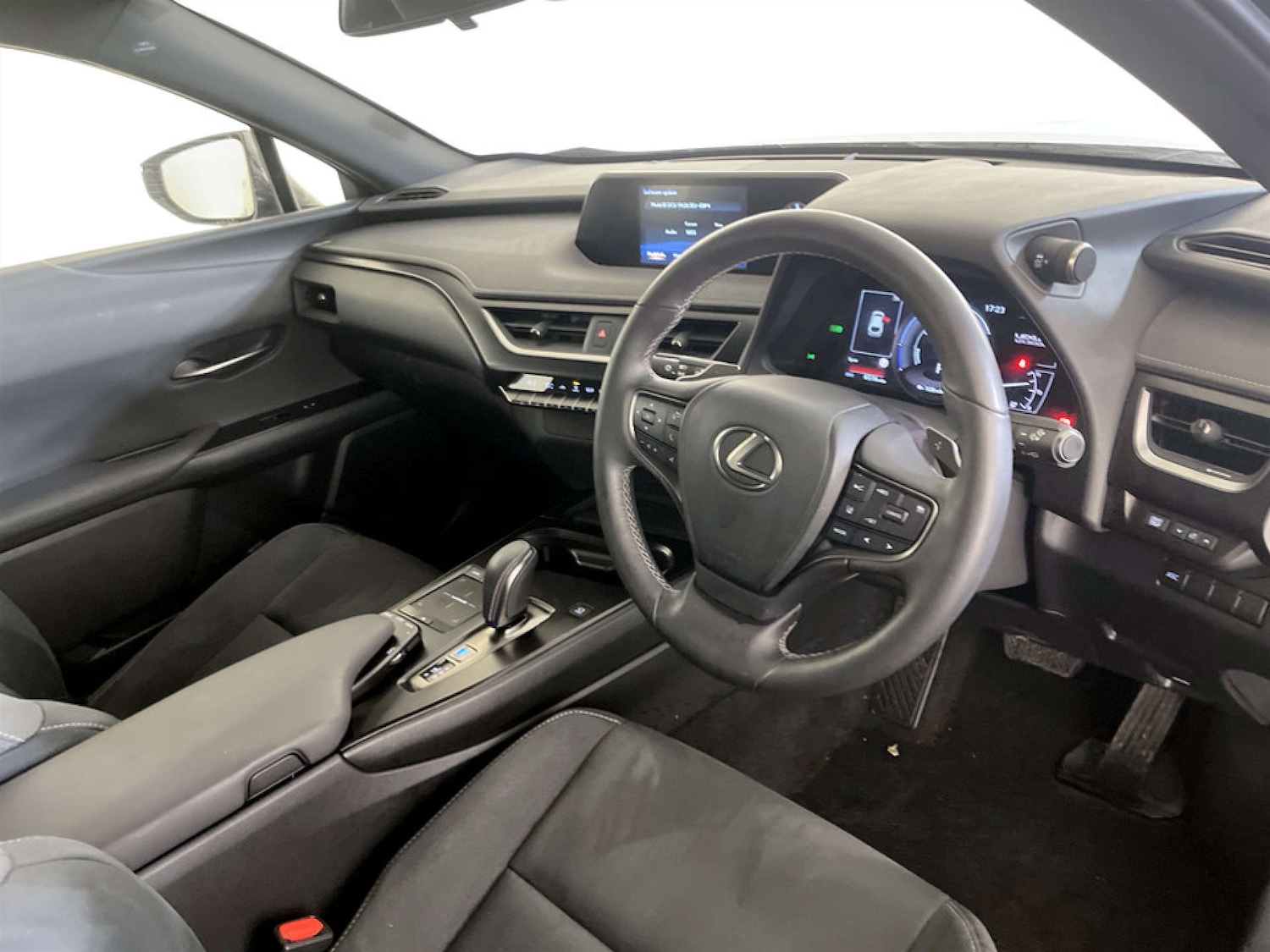 Used Lexus UX 2023 for sale - 77745618: Photo 14