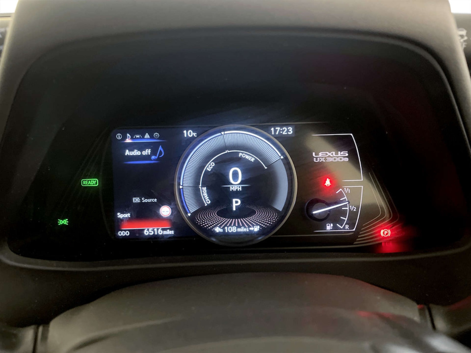 Used Lexus UX 2023 for sale - 77745618: Photo 17