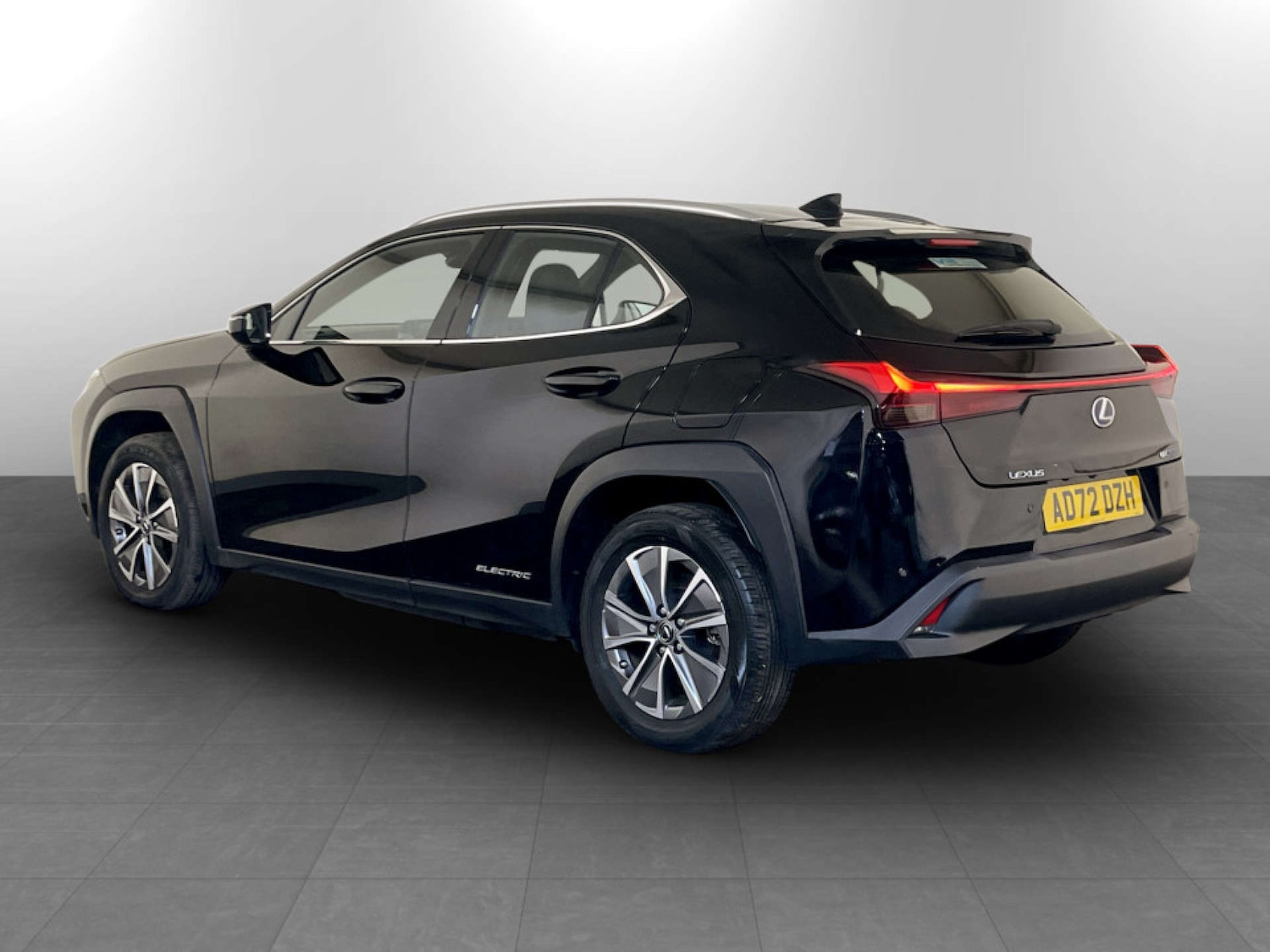 Used Lexus UX 2023 for sale - 77745618: Photo 8