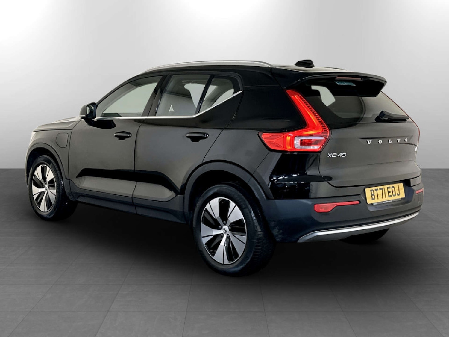 Used Volvo XC40 2022 for sale - 77523404: Photo 7
