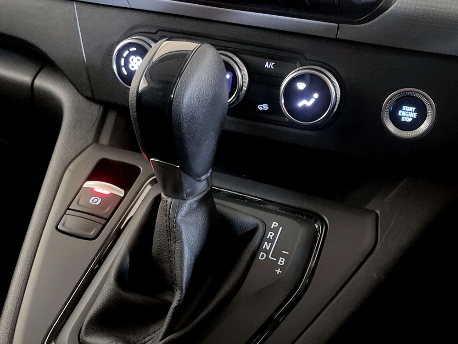 Used Nissan Other 2023 for sale - 77409031: Photo 26