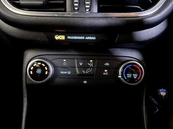 Used Ford Fiesta 2020 for sale - 75995302: Photo 25