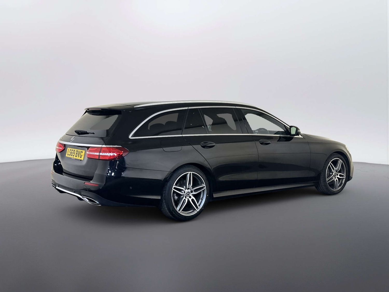 Used Mercedes-Benz E Class 2019 for sale - 77821610: Photo 10