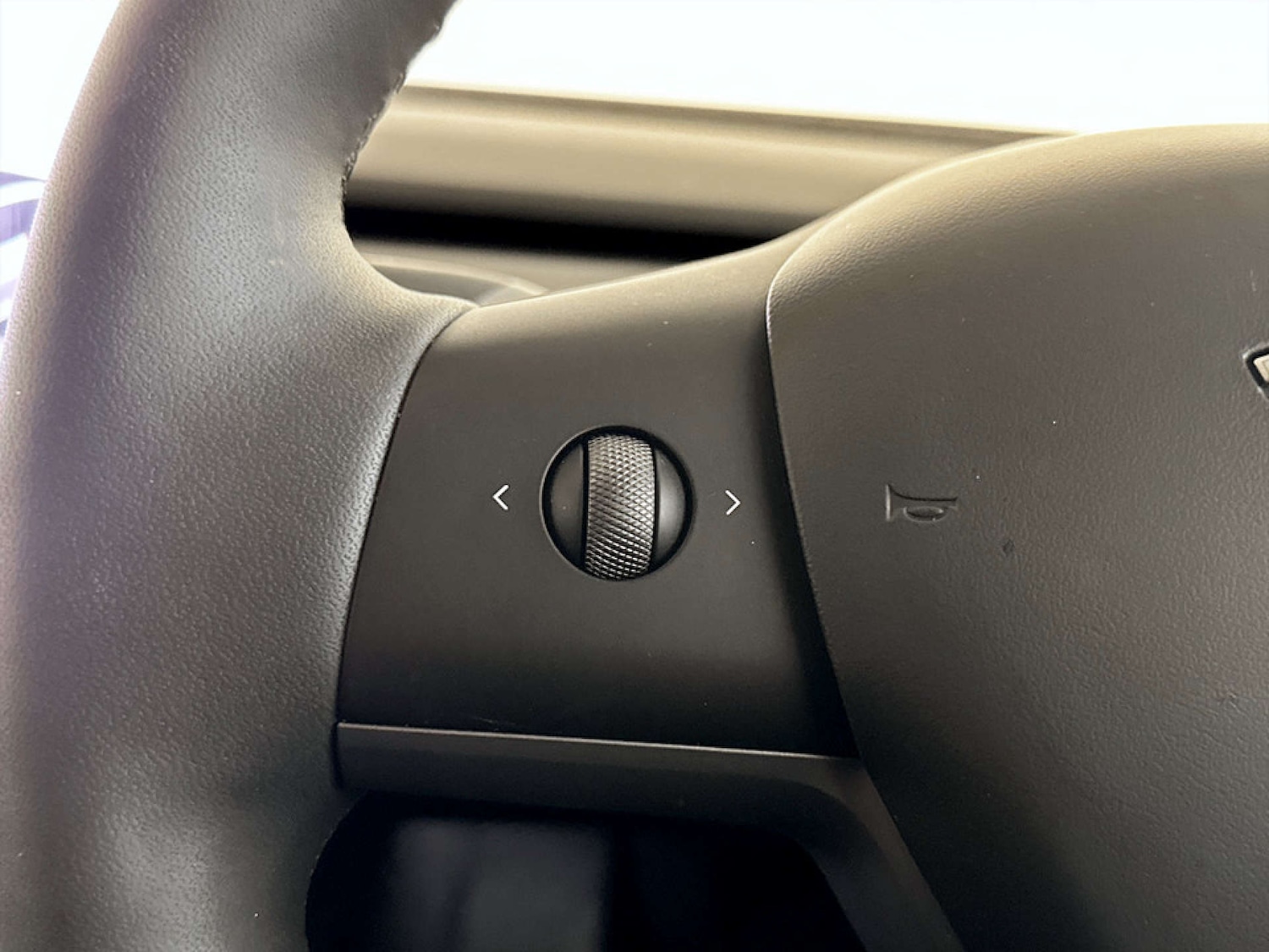 Used Tesla Model Y 2022 for sale - 77422832: Photo 16