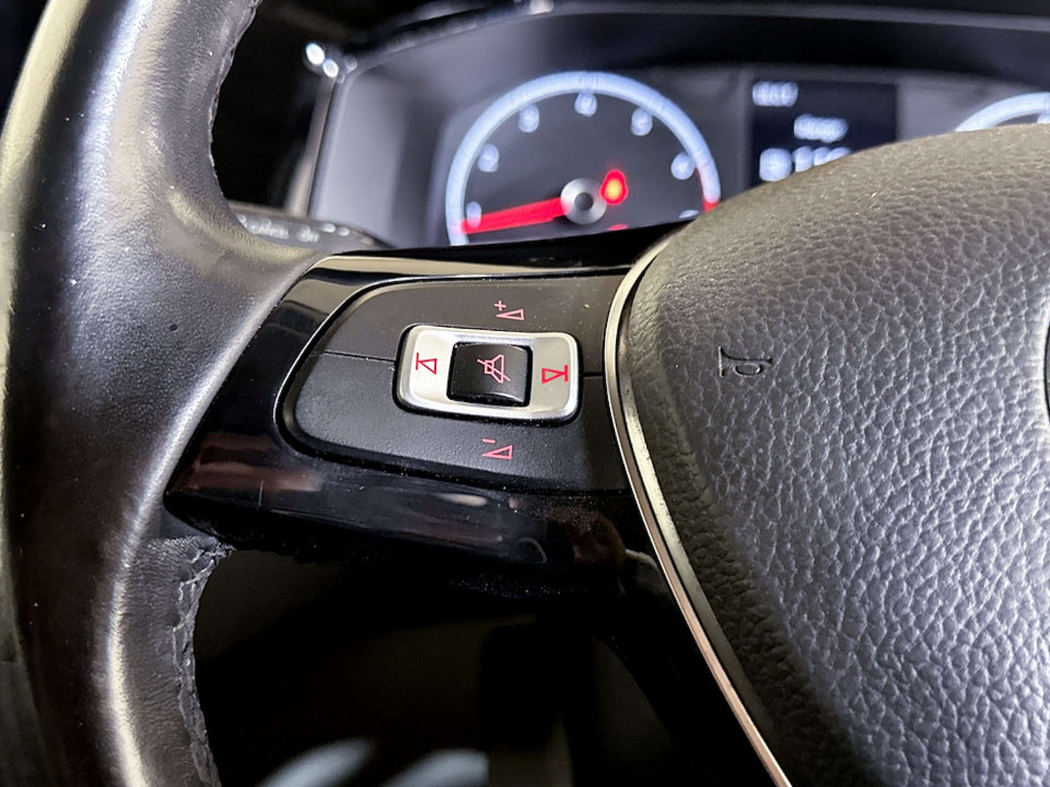 Used Volkswagen Polo 2020 for sale - 77185123: Photo 18