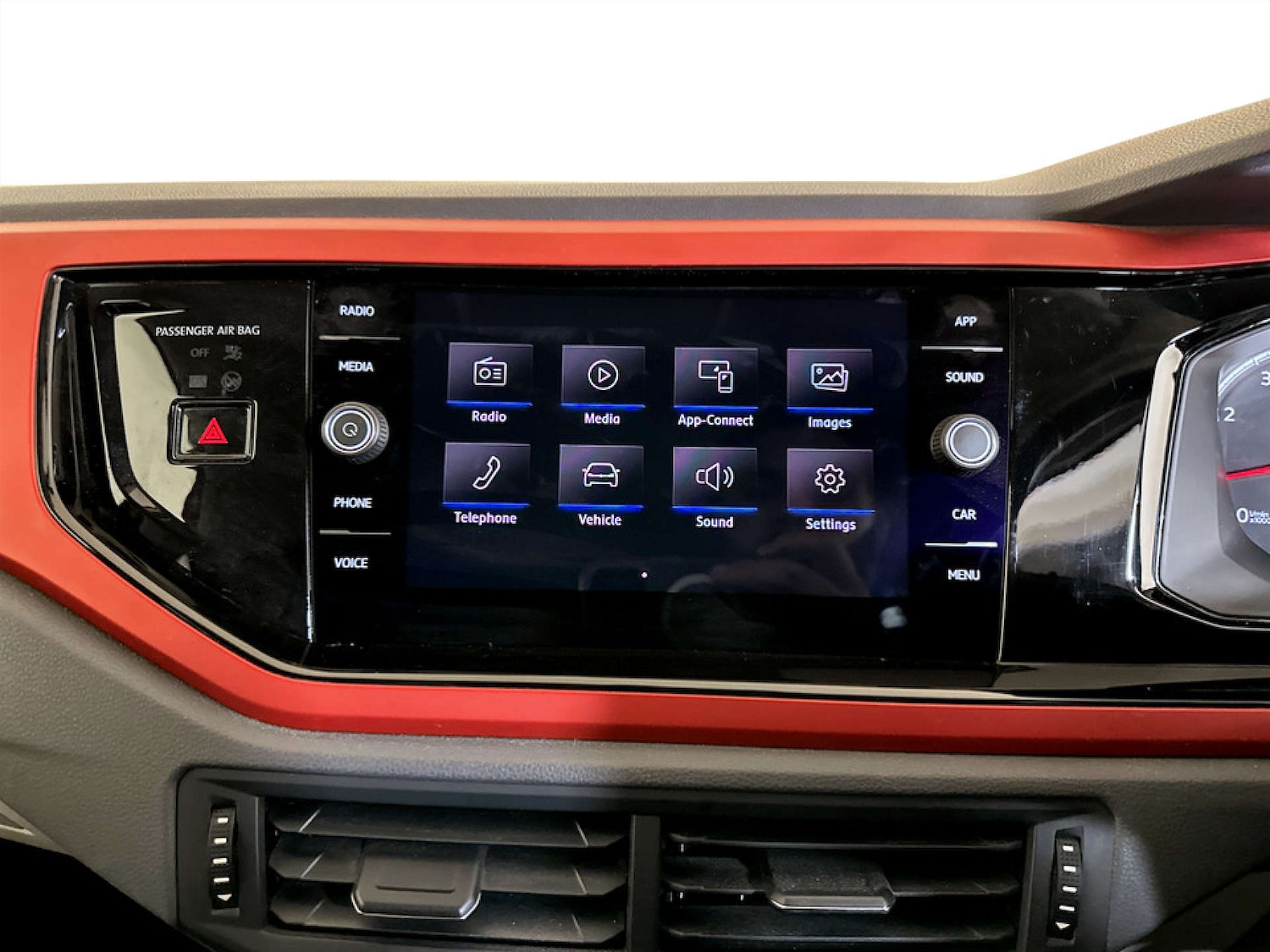 Used Volkswagen Polo 2020 for sale - 77185123: Photo 24