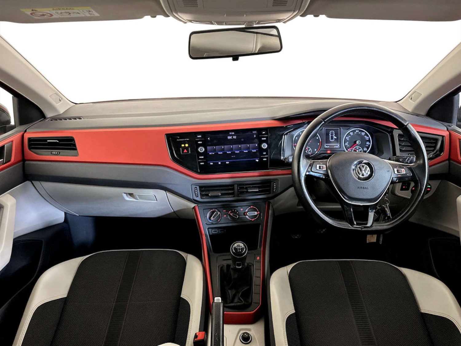 Used Volkswagen Polo 2020 for sale - 77185123: Photo 3