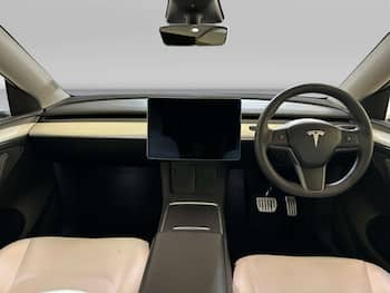 Used Tesla Model Y 2023 for sale - 79687743: Photo