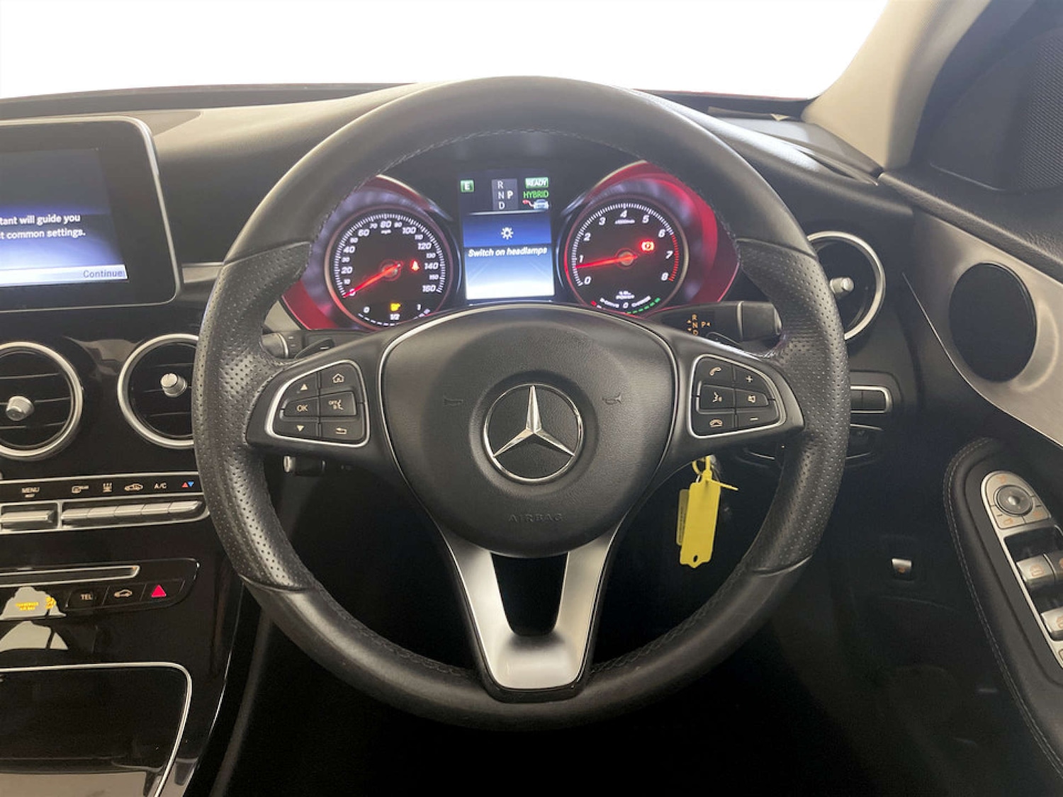 Used Mercedes-Benz C Class 2018 for sale - 77185362: Photo 16
