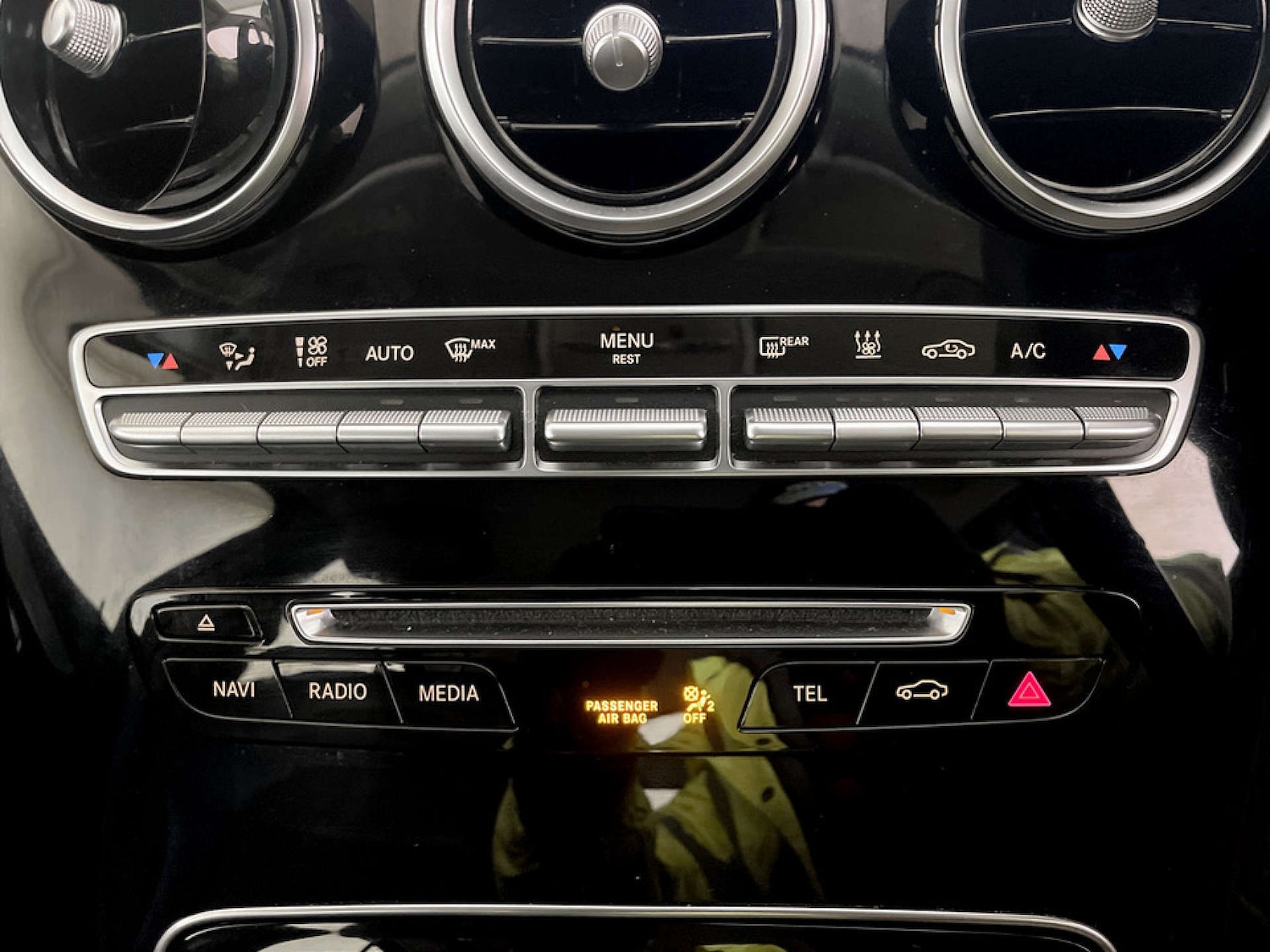 Used Mercedes-Benz C Class 2018 for sale - 77185362: Photo 26