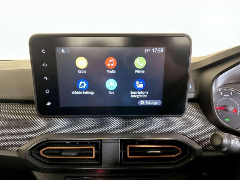 Used Dacia Sandero Stepway 2021 for sale - 76862501: Photo 25