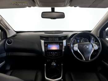 Used Nissan Navara 2018 for sale - 74317320: Photo