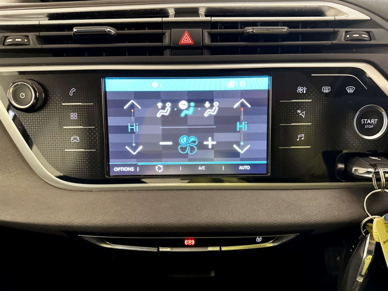 Used Citroen C4 Picasso 2016 for sale - 77283207: Photo 21