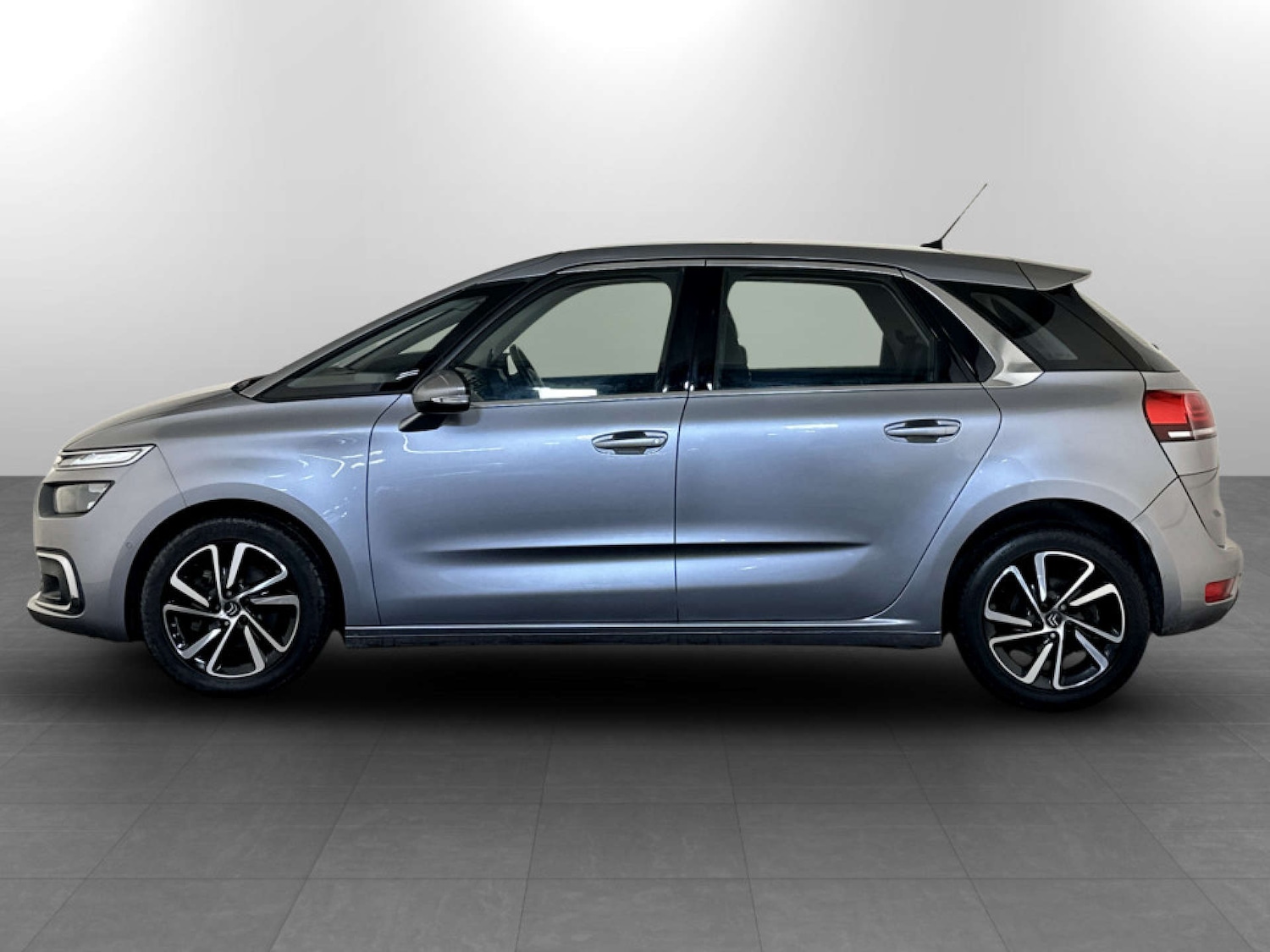 Used Citroen C4 Picasso 2016 for sale - 77283207: Photo 7