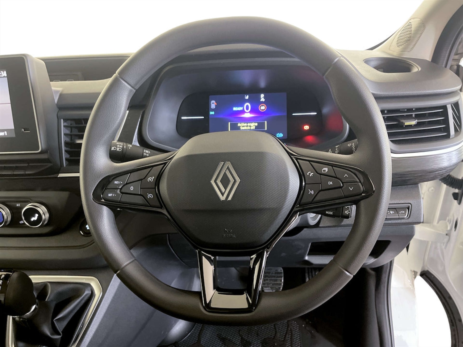 Used Renault Trafic 2025 for sale - 77185312: Photo 16