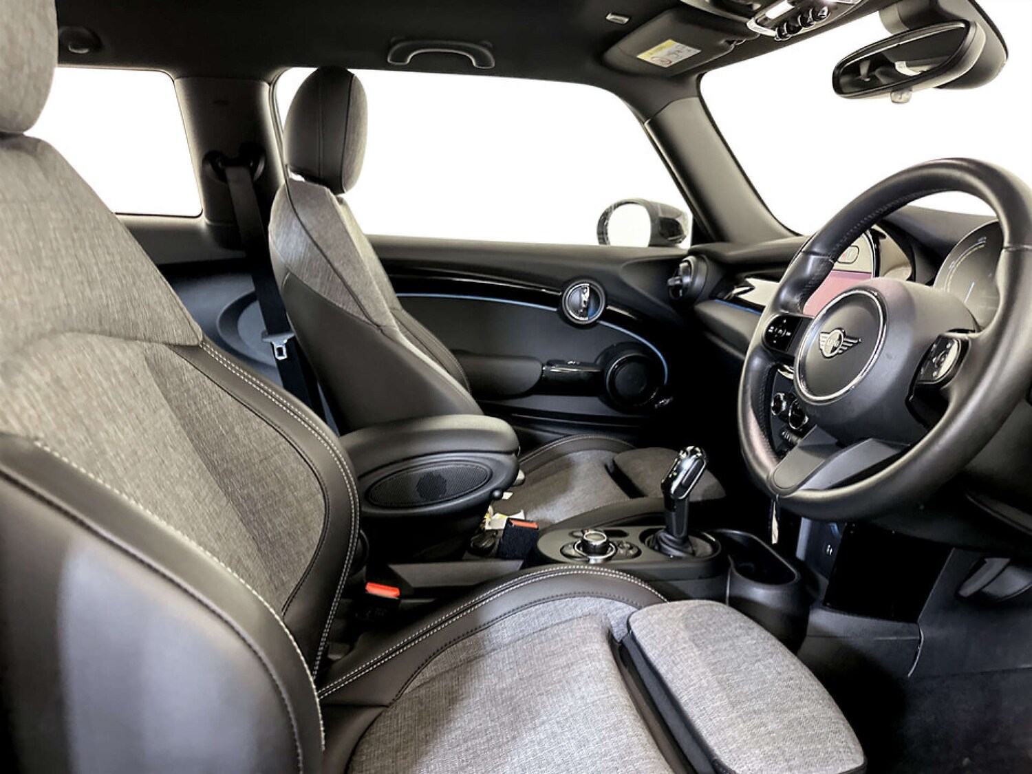 Used MINI Hatch 2021 for sale - 77523342: Photo 13