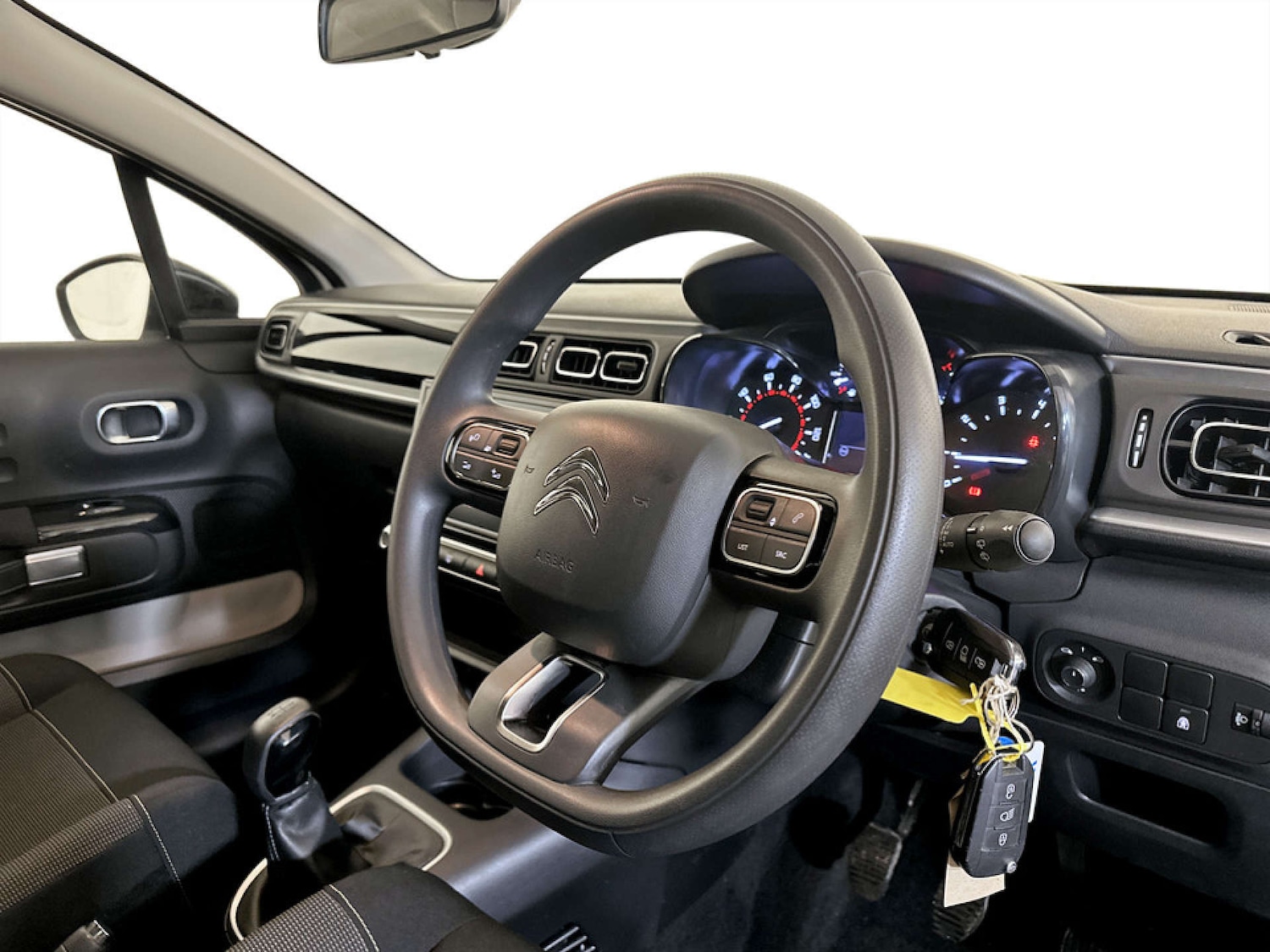 Used Citroen C3 2023 for sale - 77297297: Photo 15