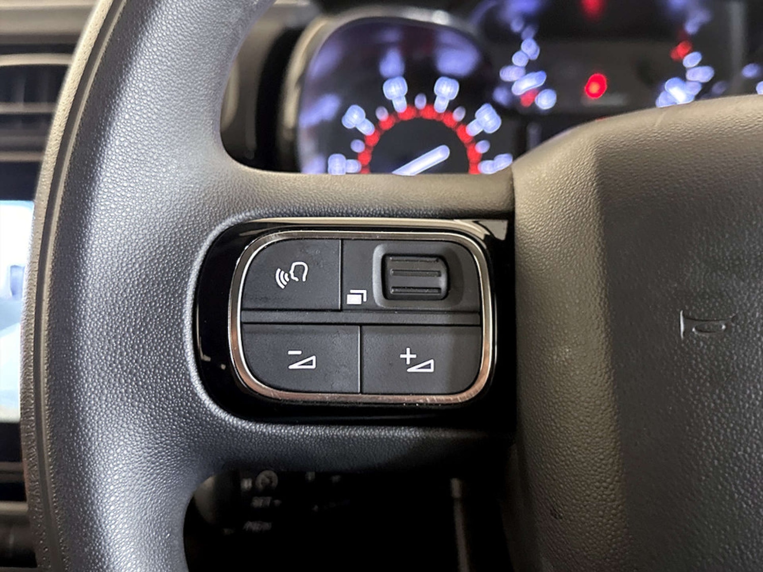 Used Citroen C3 2023 for sale - 77297297: Photo 17