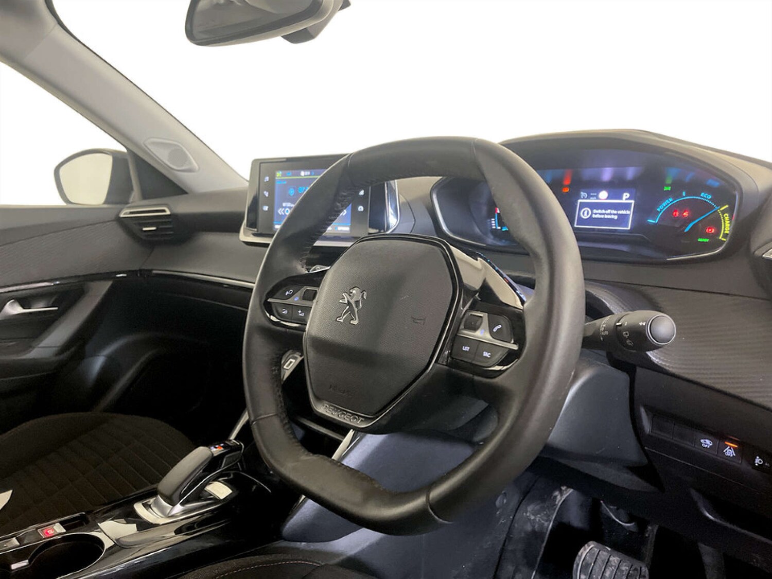 Used Peugeot 2008 2021 for sale - 77422825: Photo 14