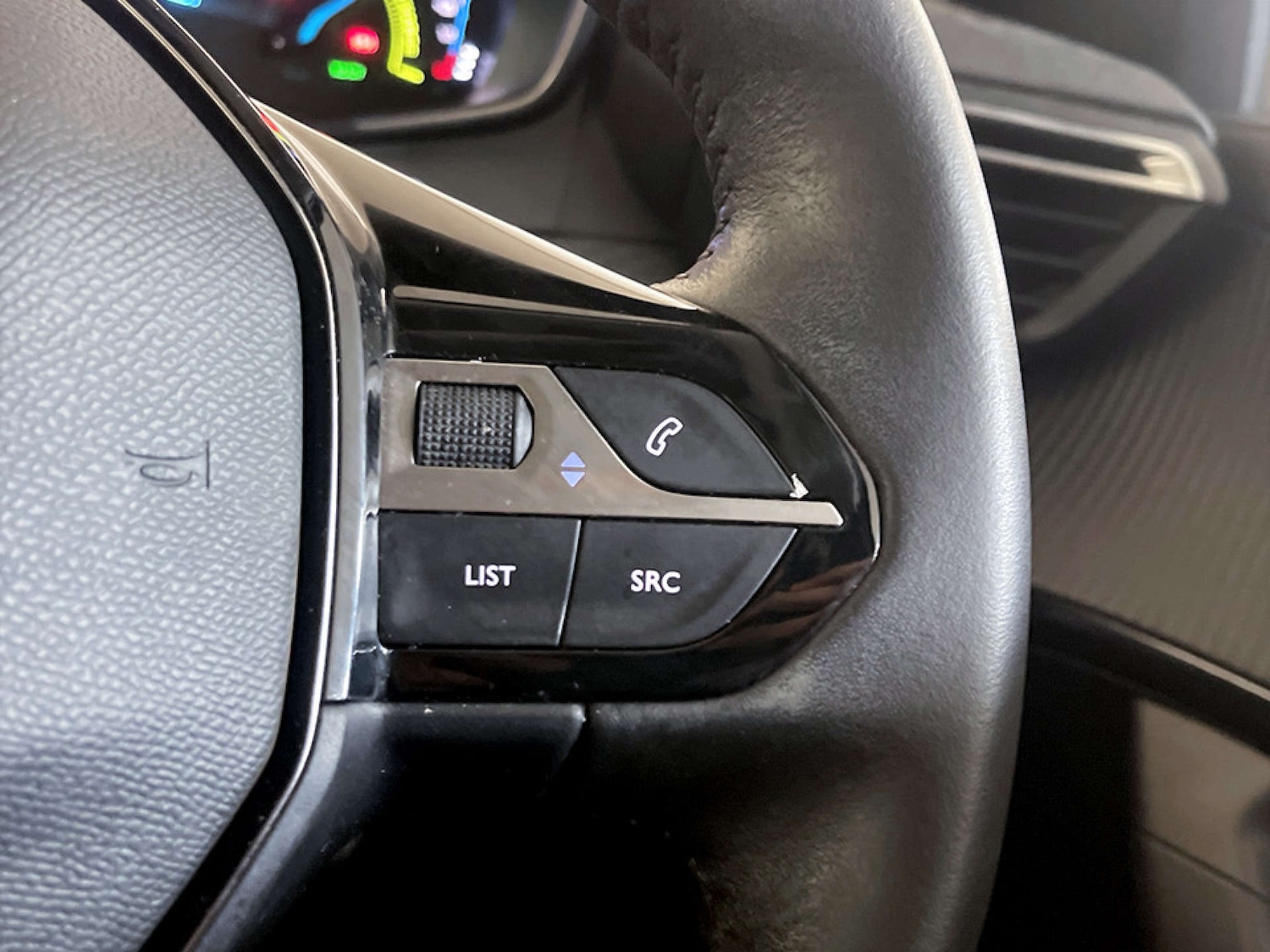 Used Peugeot 2008 2021 for sale - 77422825: Photo 18