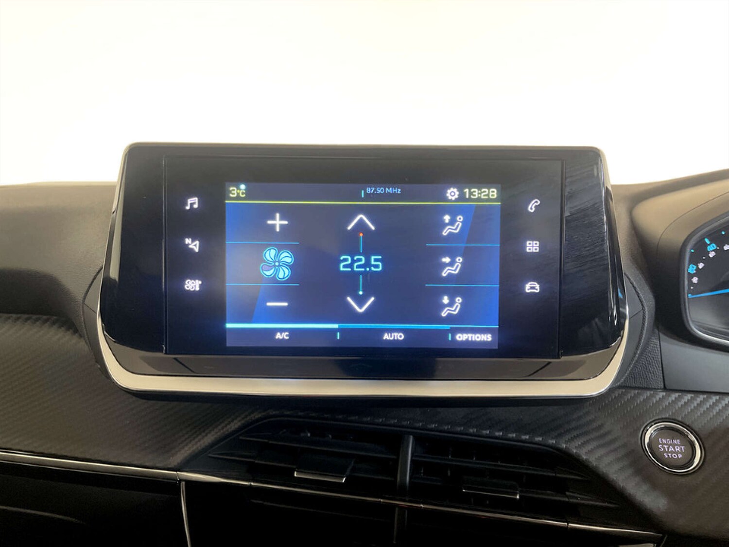 Used Peugeot 2008 2021 for sale - 77422825: Photo 22