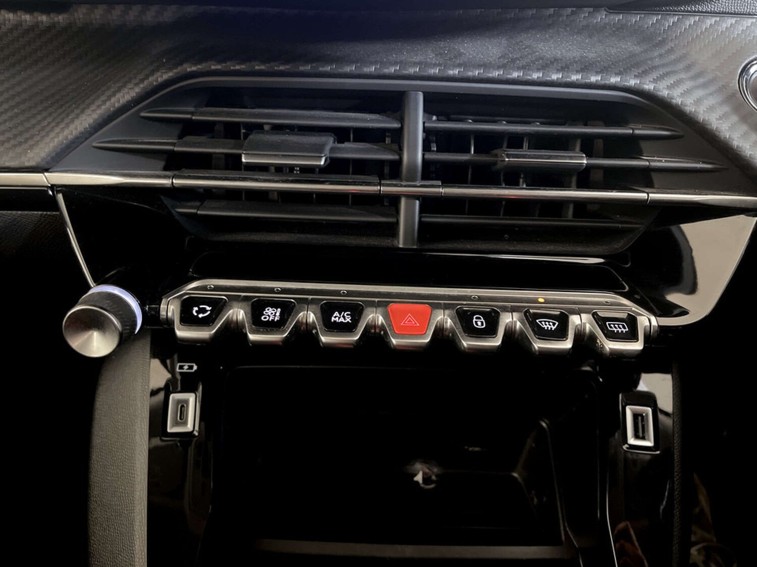 Used Peugeot 2008 2021 for sale - 77422825: Photo 24