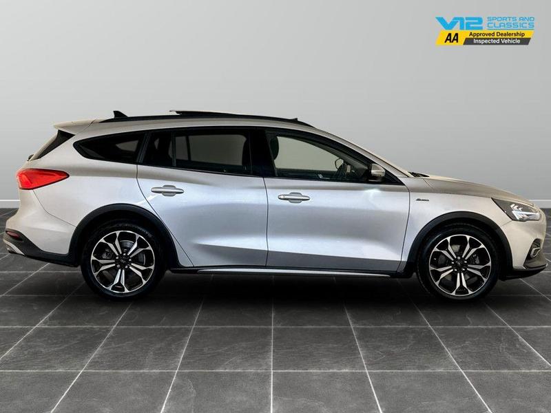 Used Ford Focus 2021 for sale - 76641162: Photo 11