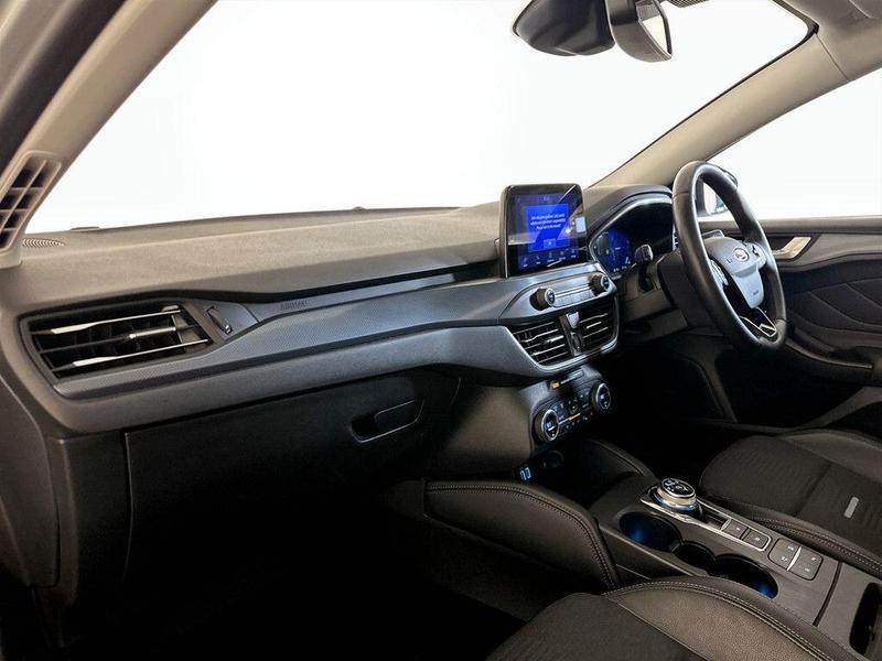 Used Ford Focus 2021 for sale - 76641162: Photo 12