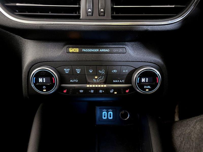 Used Ford Focus 2021 for sale - 76641162: Photo 25