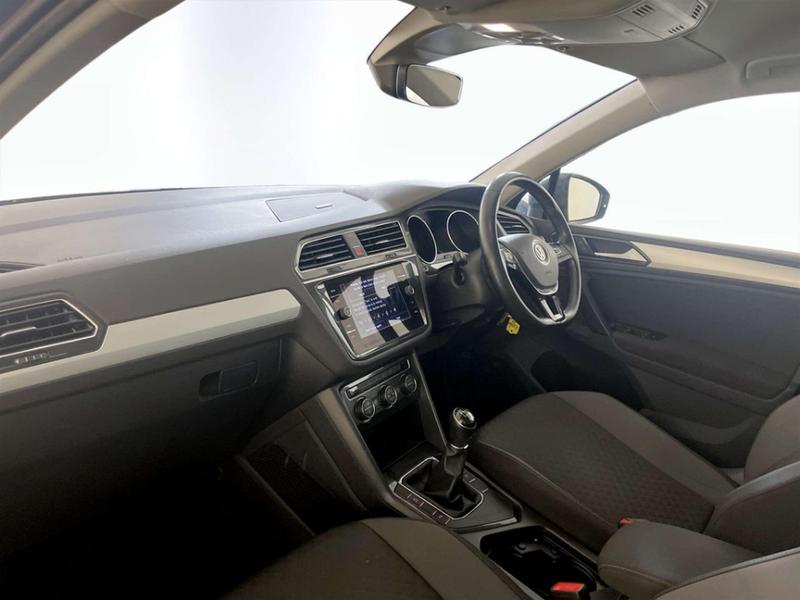 Used Volkswagen Tiguan 2018 for sale - 76797167: Photo 12