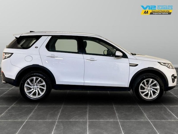 Used Land Rover Discovery Sport 2018 for sale - 75711598: Photo 11
