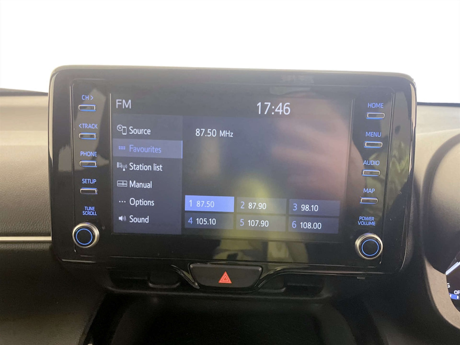 Used Toyota Yaris Cross 2023 for sale - 77422764: Photo 22