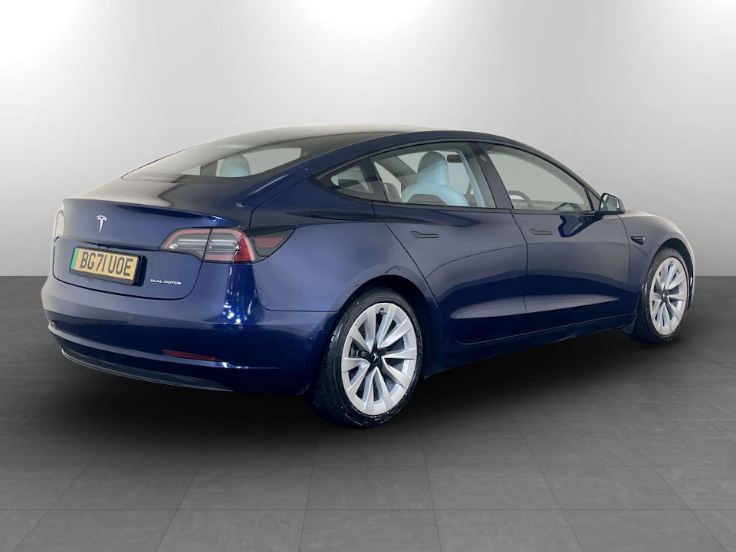Used Tesla Model 3 2021 for sale - 77262707: Photo 10