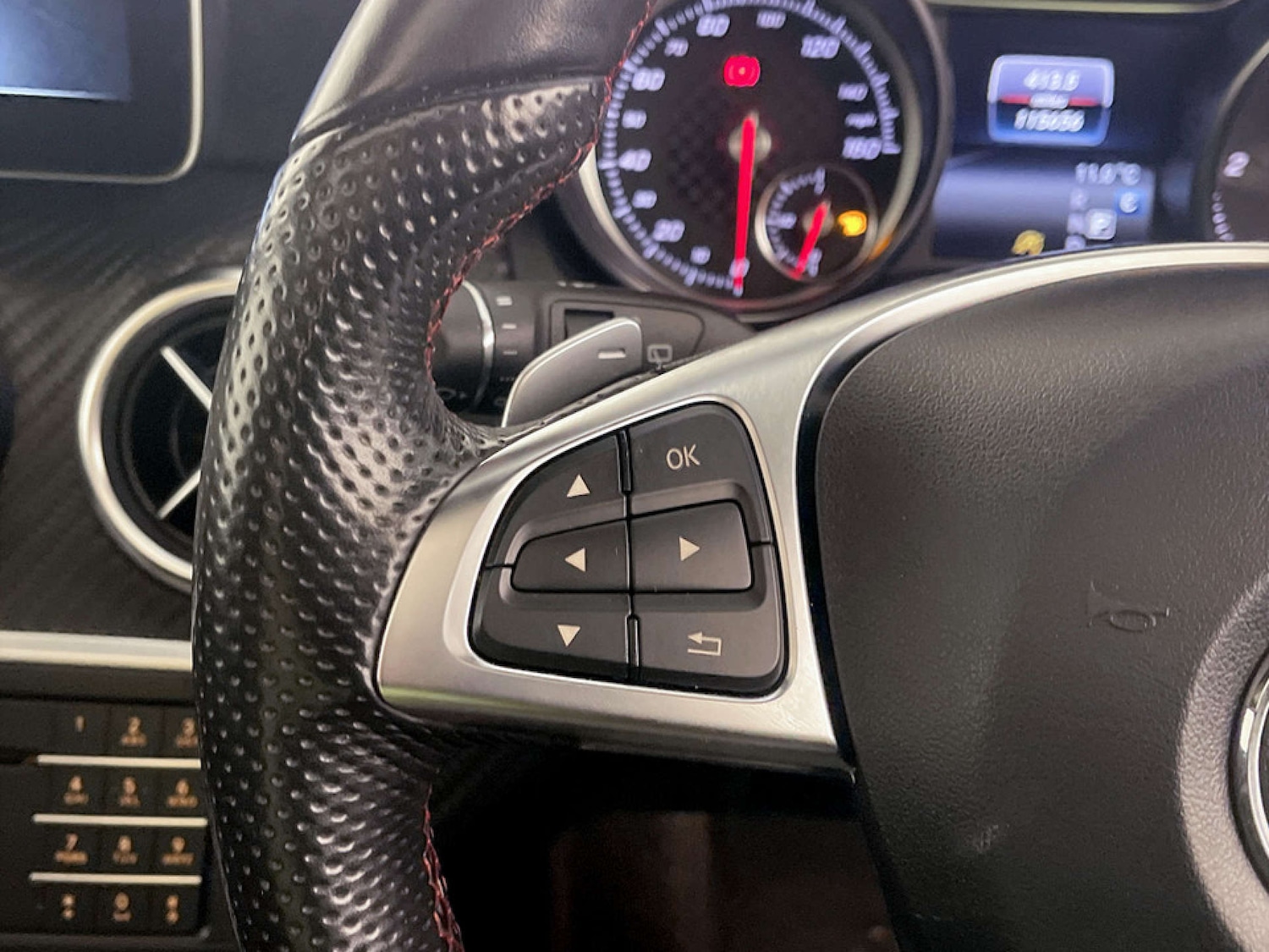 Used Mercedes-Benz A-Class 2018 for sale - 77187837: Photo 18