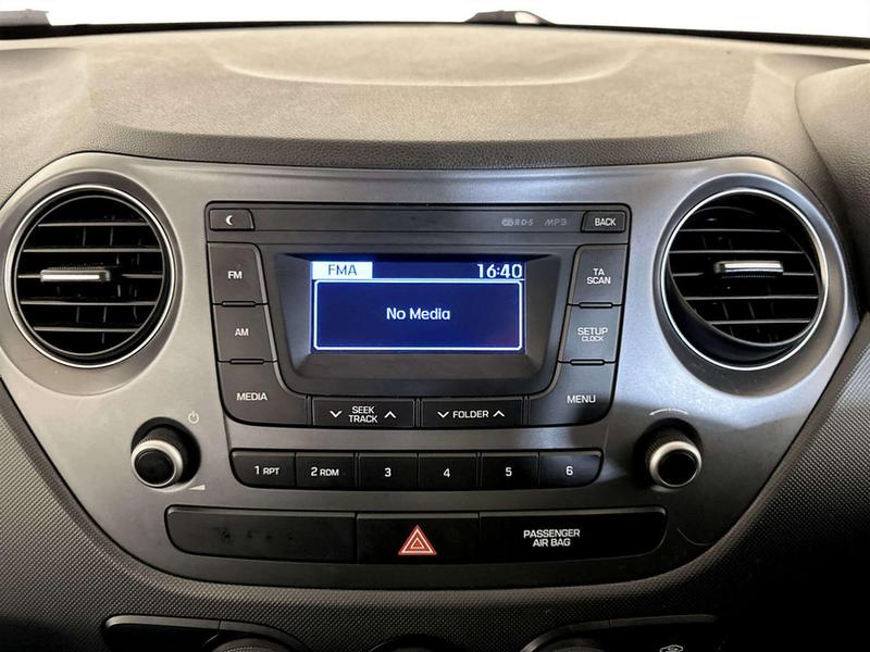 Used Hyundai i10 2018 for sale - 77044783: Photo 17