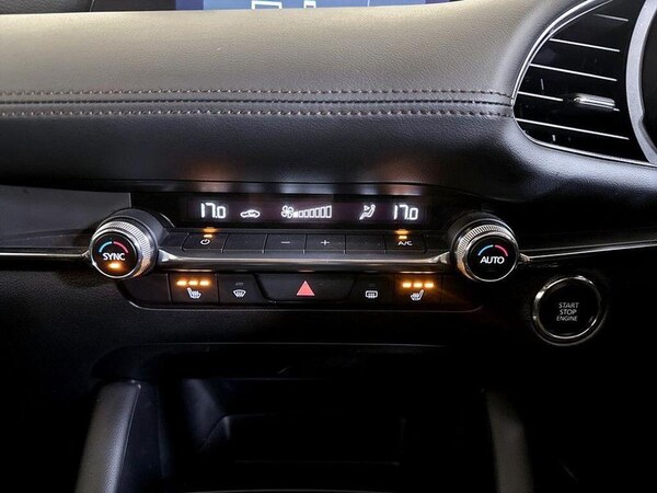 Used Mazda Mazda3 2022 for sale - 76006223: Photo 26