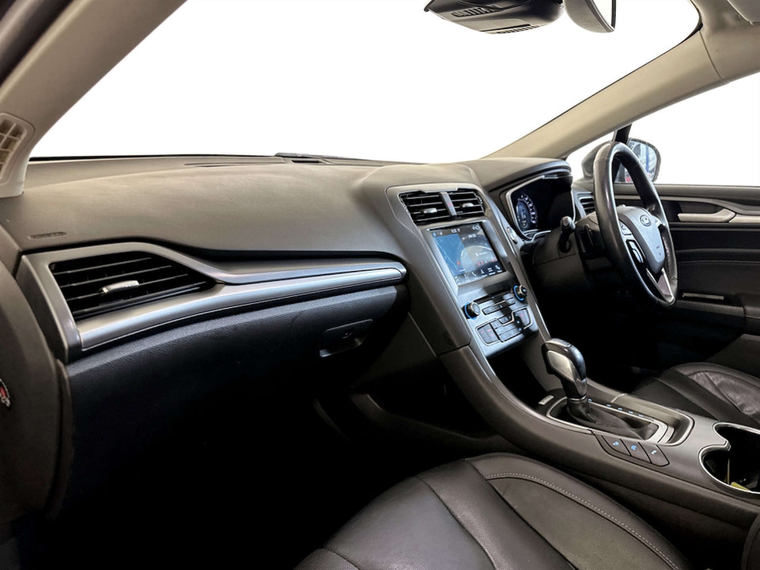 Used Ford Mondeo 2018 for sale - 77523423: Photo 12