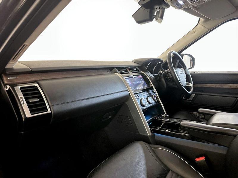 Used Land Rover Discovery 2017 for sale - 76467605: Photo 12