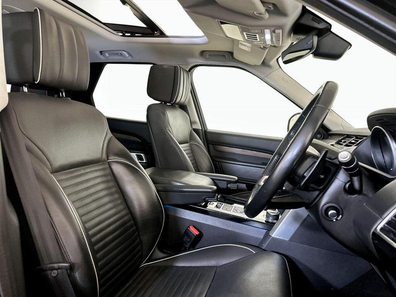 Used Land Rover Discovery 2017 for sale - 76467605: Photo 13